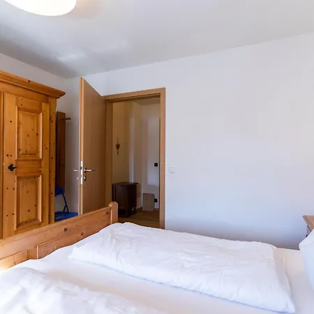 Vollhardt Apartment