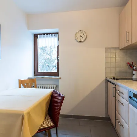 Vollhardt Apartment